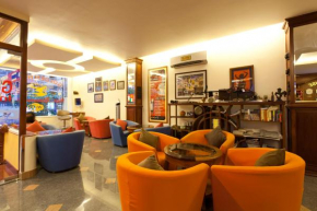 Гостиница Golden House International Hotel  Phnom Penh